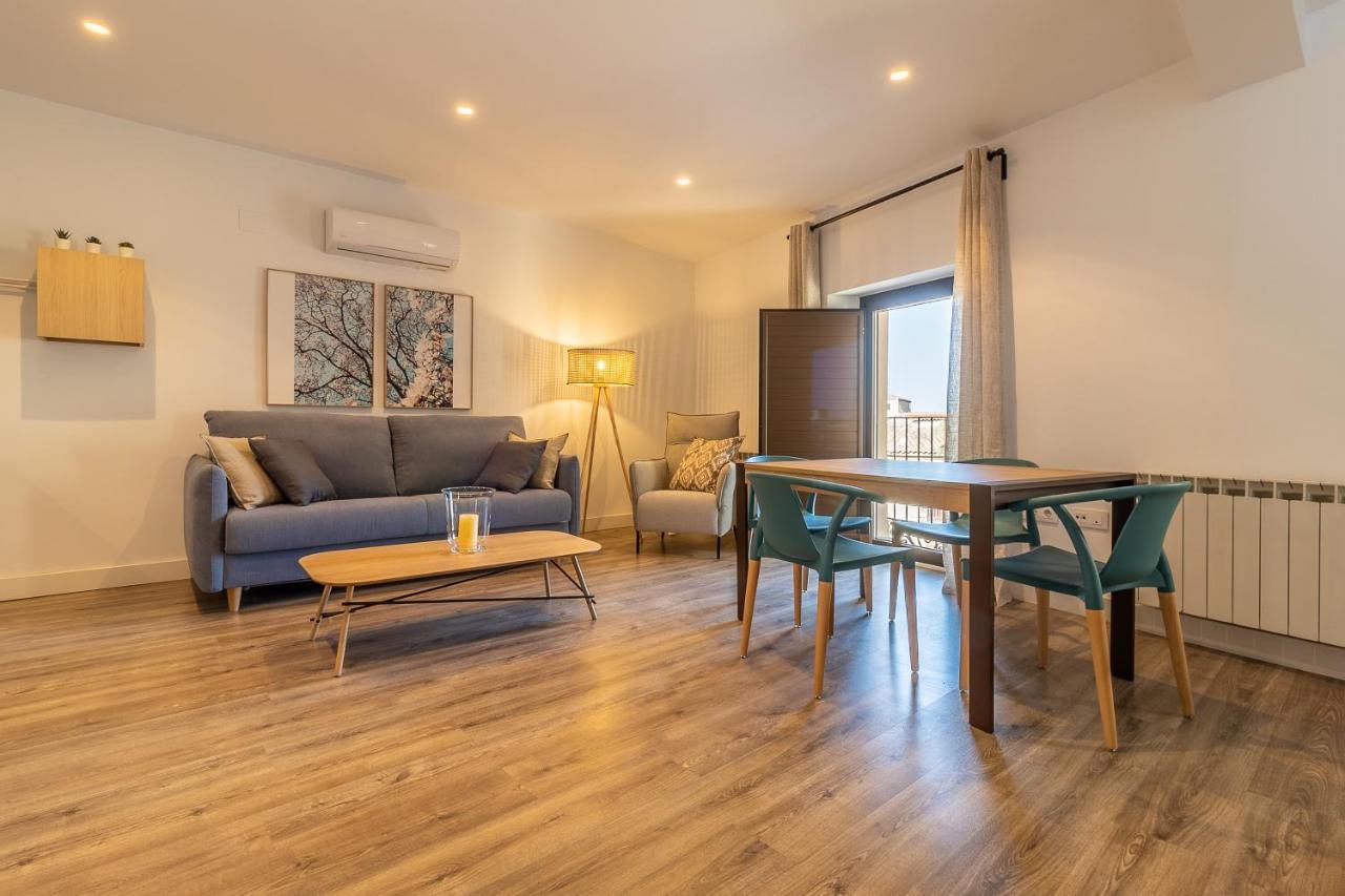 El Patio Plaza Santa Clara Apartment Caces